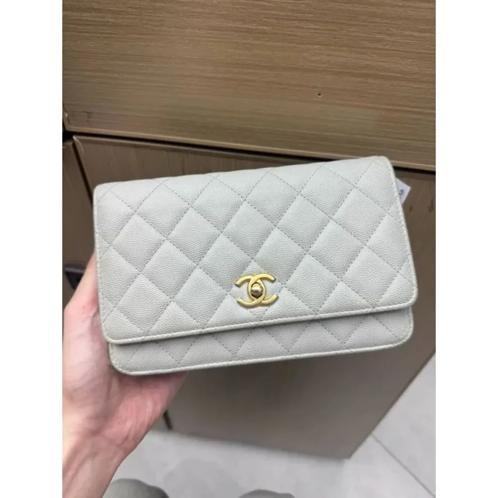Chanel Women Pre-Loved Bag Very Good Condition